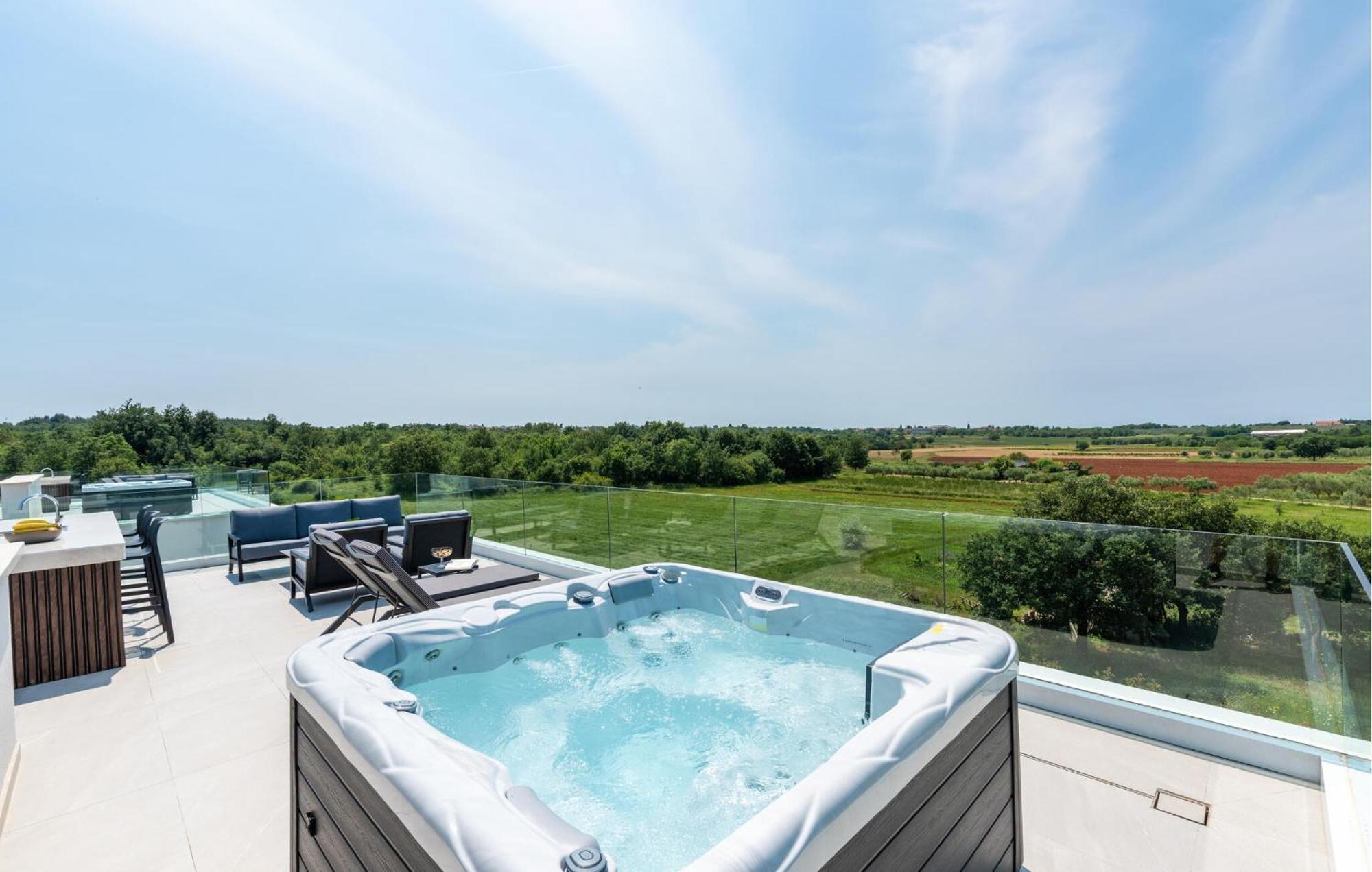Stunning In With Sauna Vikendica Porec