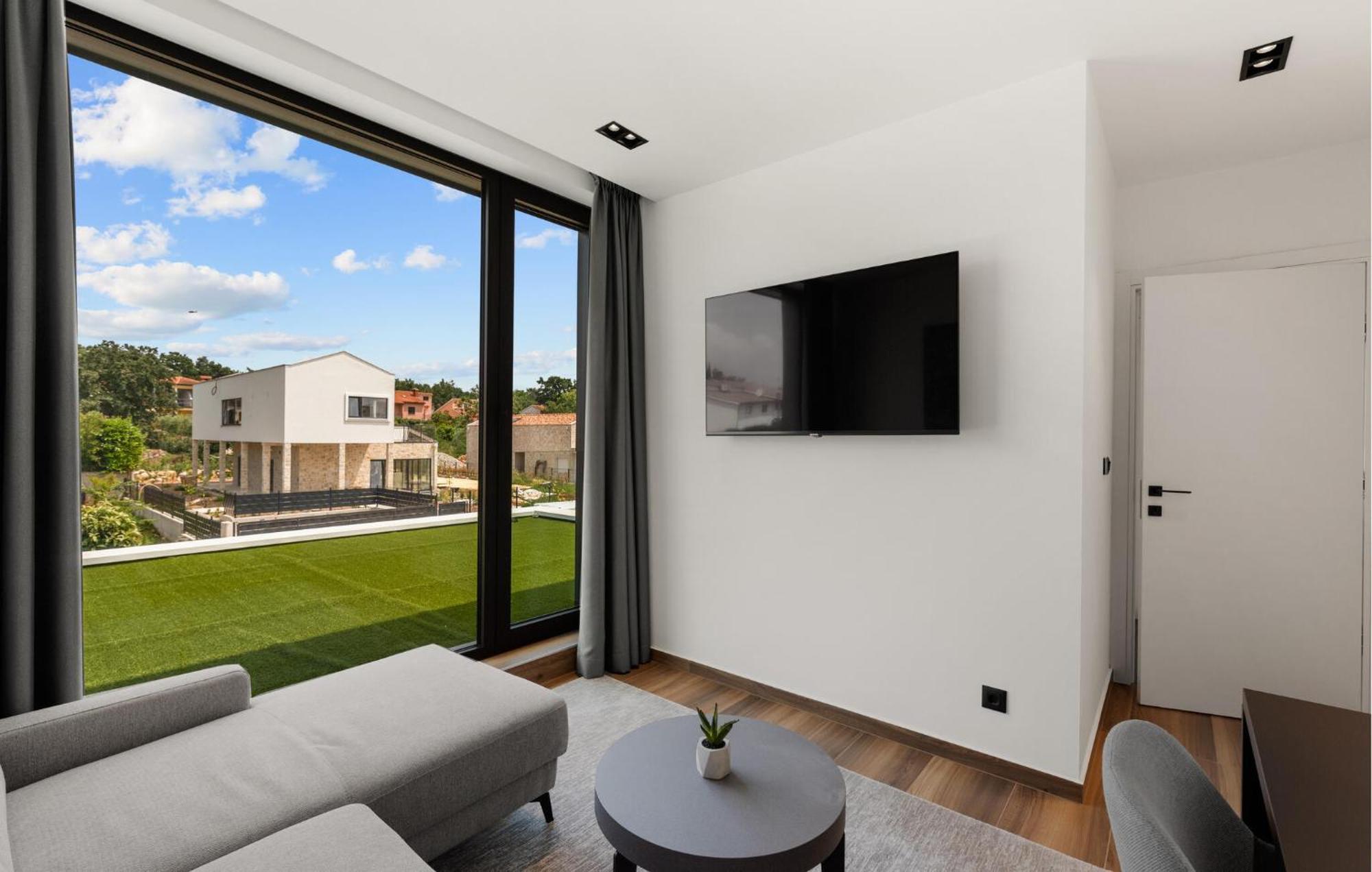 Stunning In With Sauna Ferienhaus